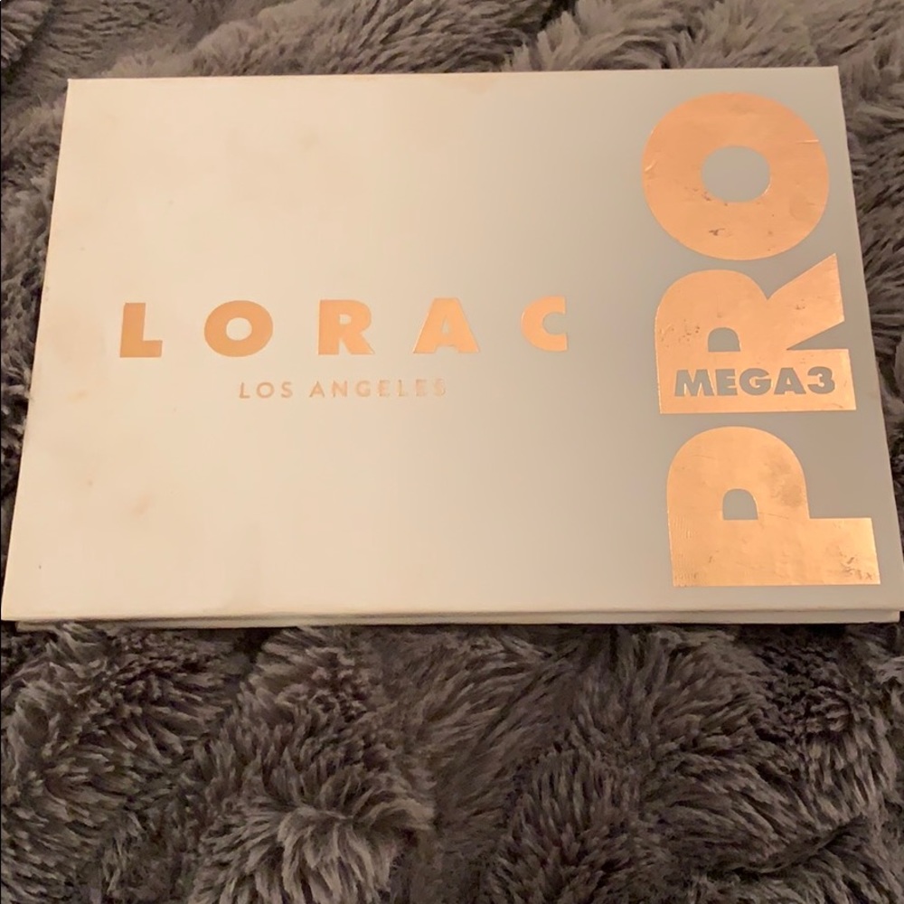 Lorac Mega Pro 3